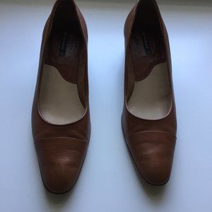 Bruno Magli Leather pumps